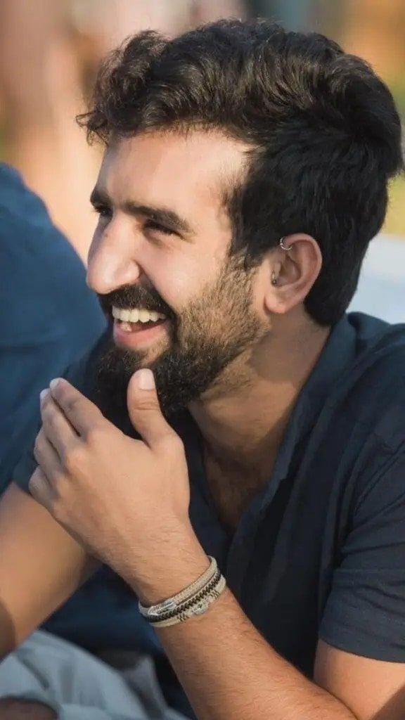 Memorial photograph of Omri Ahrak