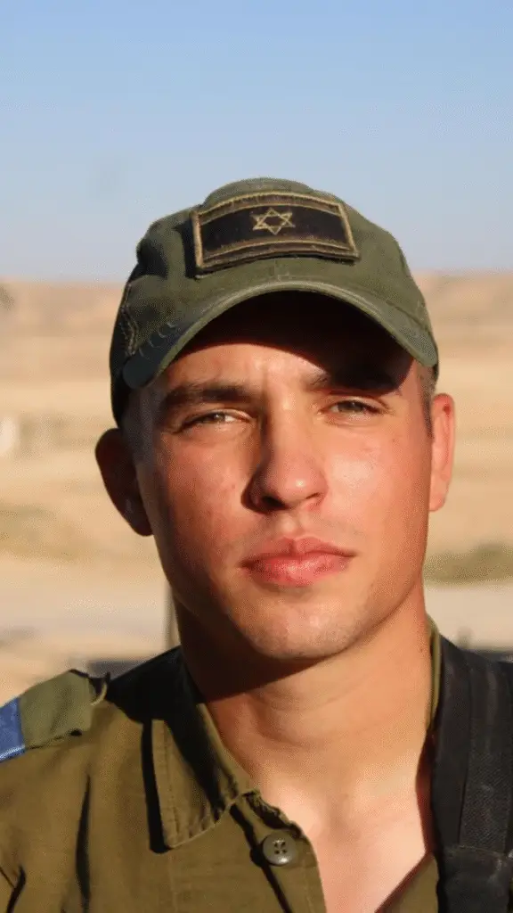 Yonatan (Yoni) Golan